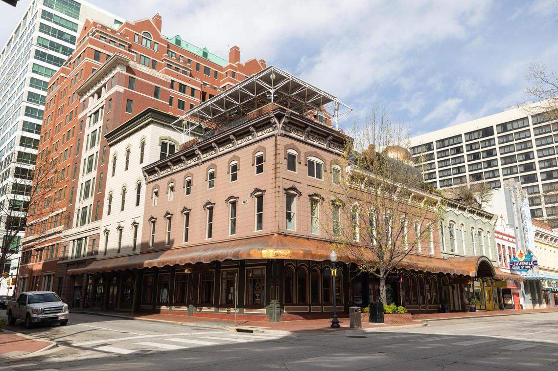 Reata restaurant faces move in Fort Worth, leaving Sundance Square and maybe downtown