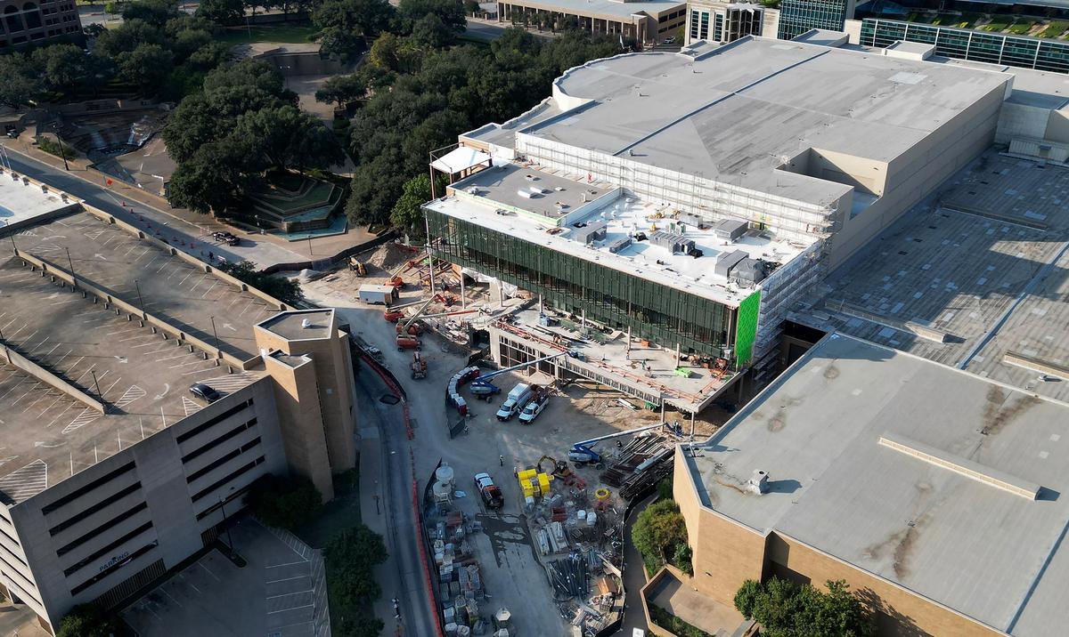 Construction crews work on a new entrance to the Fort Worth Convention Center on Friday, Oct. 18, 2024.