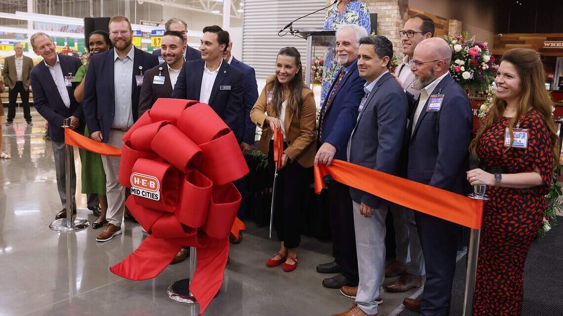 H-E-B expansion in North Texas: Murphy, Irving and Euless stores now open