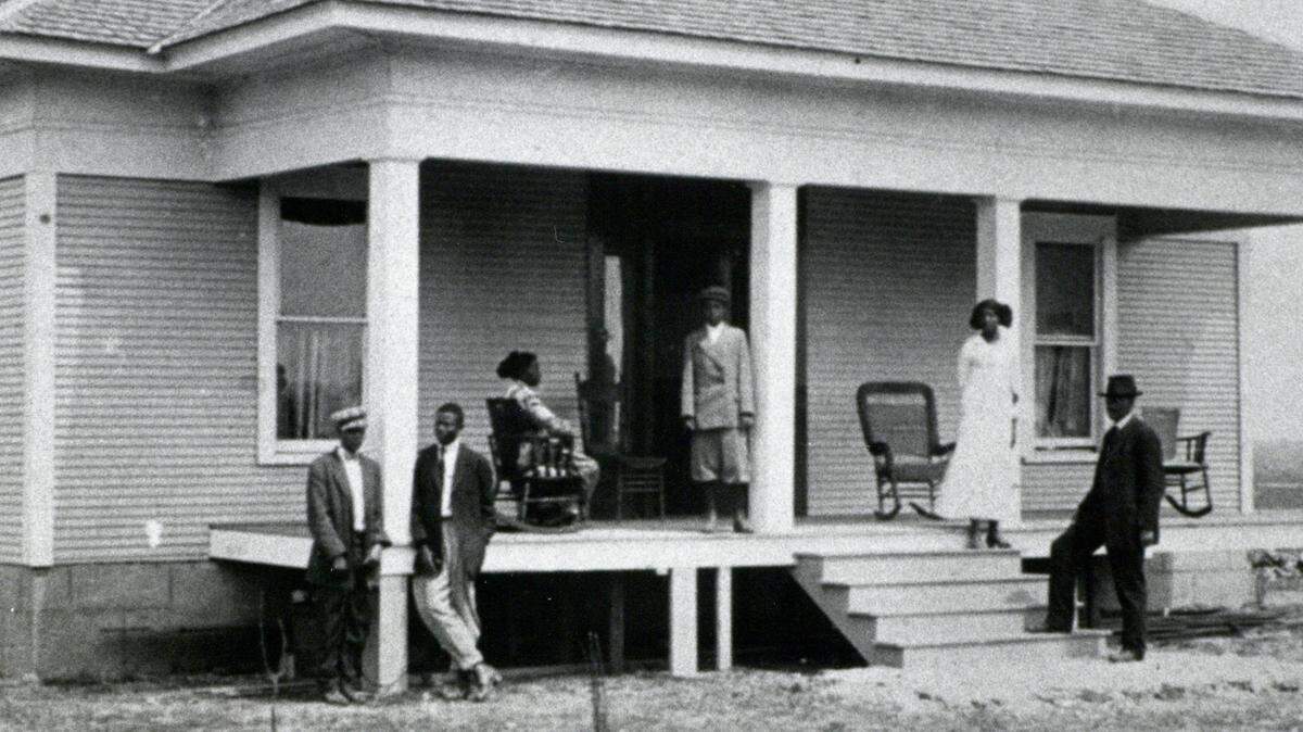 The residence reserved for the president of Fort Worth Industrial & Mechanical College, on the campus along Farnsworth Avenue east of Horne Street,