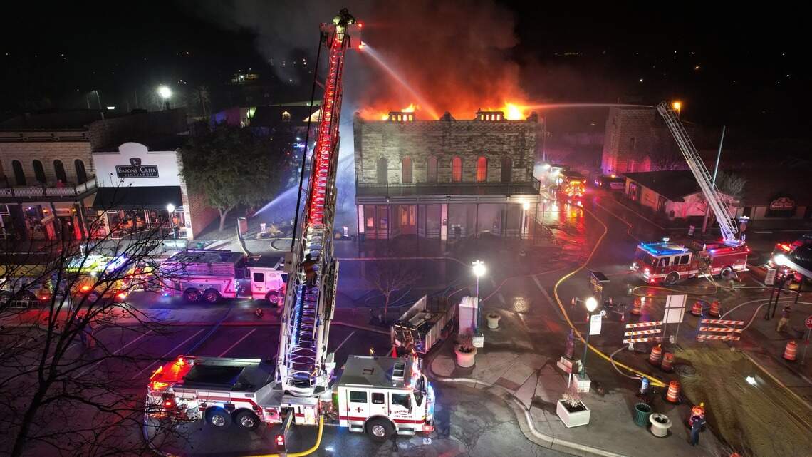 Historic Nutt House Hotel in Granbury TX damaged by fire | Fort Worth ...