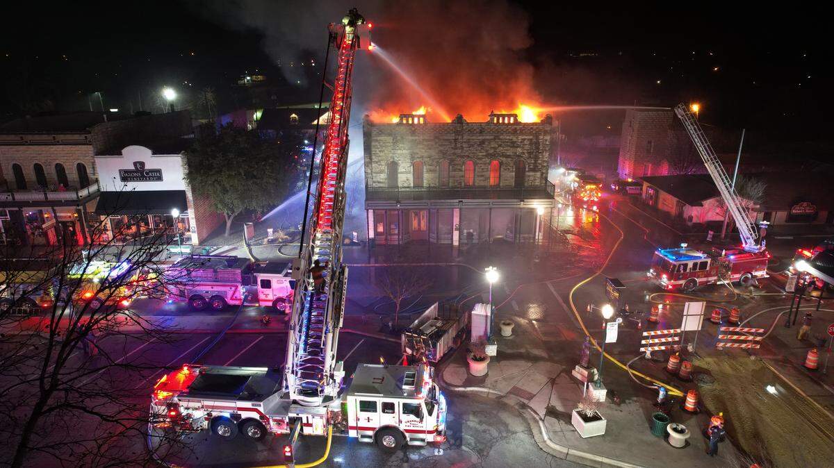 Granbury and Hood County fire departments responded to a fire at the historic Nutt House Hotel early Thursday morning, March 2, 2023.
