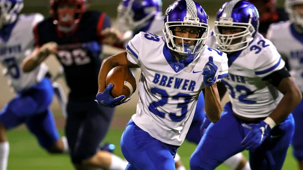 Brewer kick returner Isaiah Crosby (23) goes 82 yards on a kickoff return for a touchdown against Northwest during the first half of a high school football game, November 19, 2020 played at Northwest ISD Stadium in Justin, Tx. (Steve Nurenberg Special to the Star-Telegram)