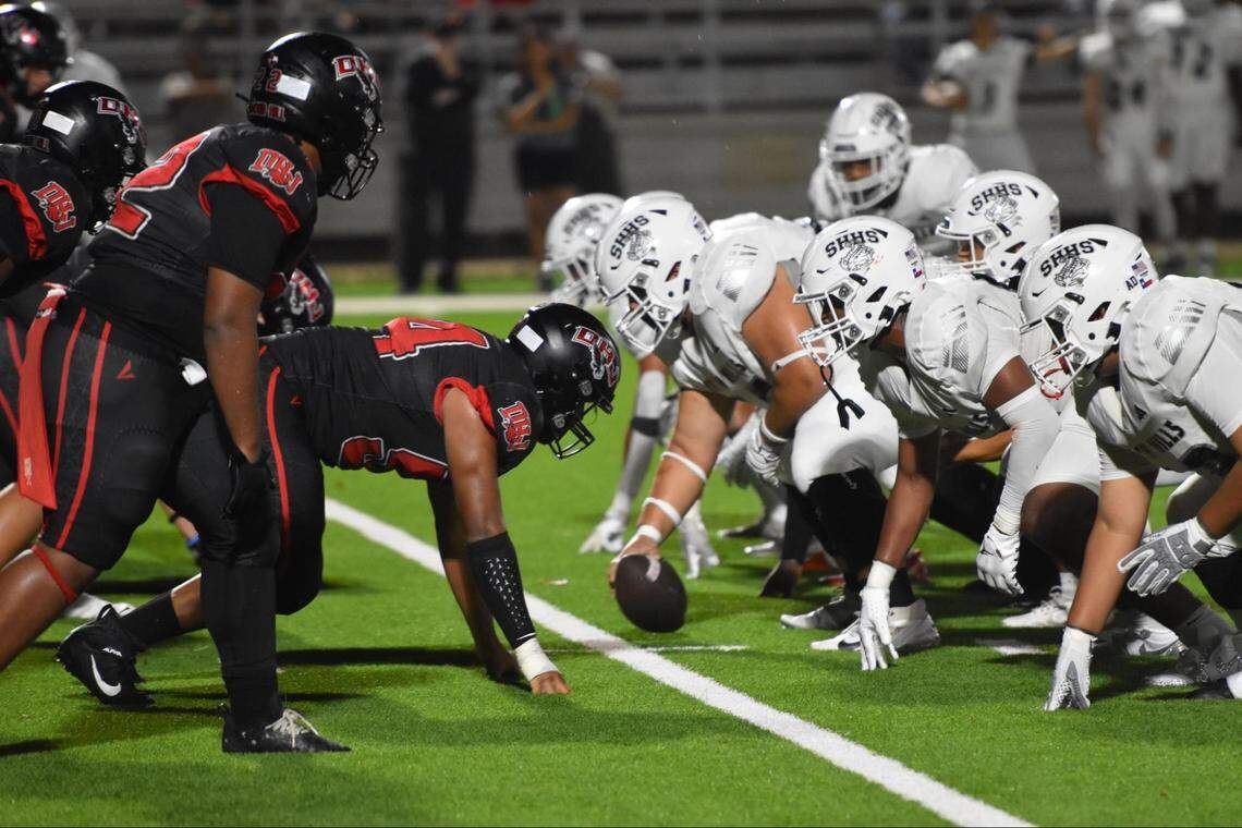 South Hills faces off against Diamond Hill-Jarvis during a high school football game at Scarborough-Handley Field in Fort Worth, Texas, Thursday, August 28, 2025. Diamond Hill-Jarvis won 26-14.