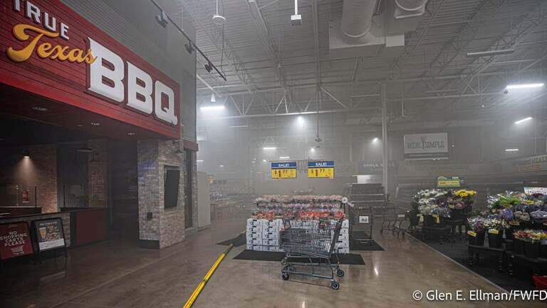 H-E-B Alliance reopens Saturday morning following 3-alarm fire