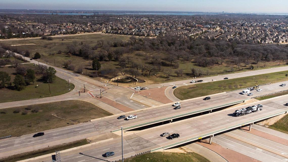 Carillon Parc will finally be constructed in a field at North White Chapel Boulevard and Texas 114 in Southlake. The European-style mixed-use development will include shops, restaurants, a hotel, single-family homes and more.