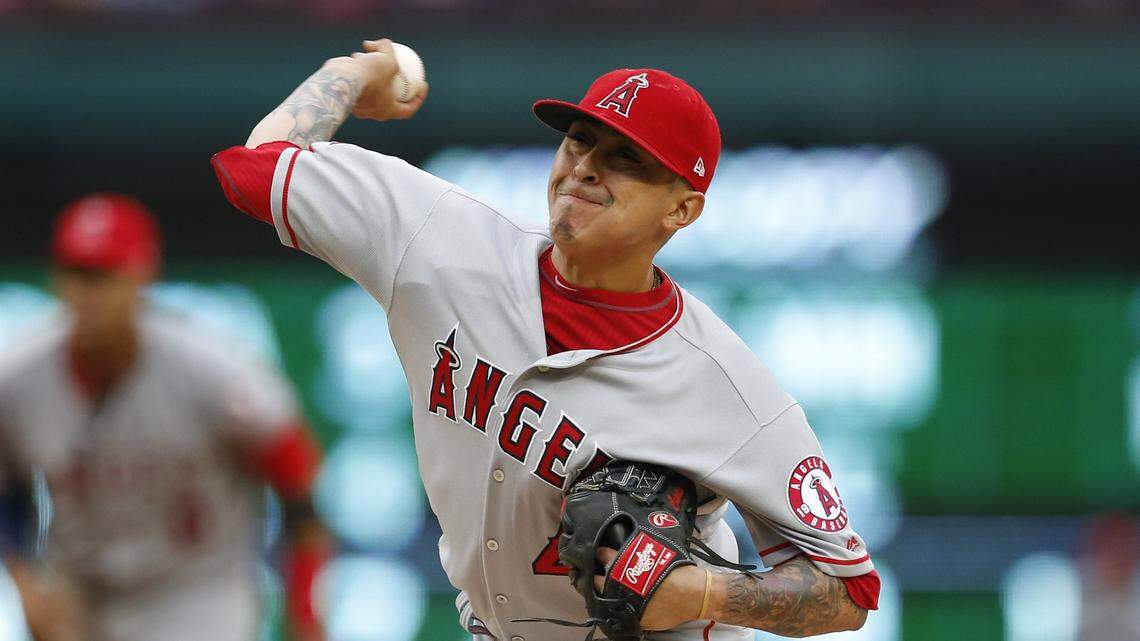 Jesse Chavez knows what his role will be if he makes the Rangers' roster, and it's one he has done well throughout his career.