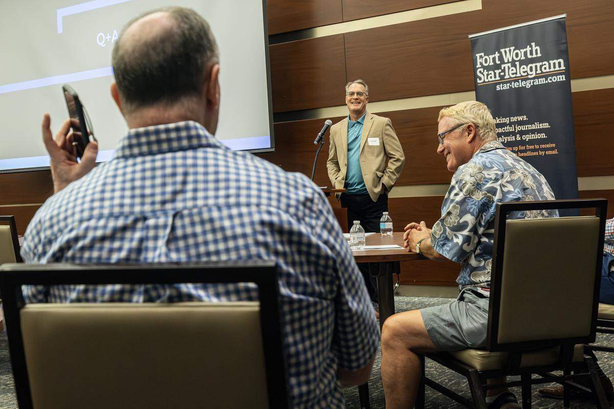 Star-Telegram president and editor Steve Coffman speaks with subscribers in 2024 about the shift from print to digital delivery of local news.
