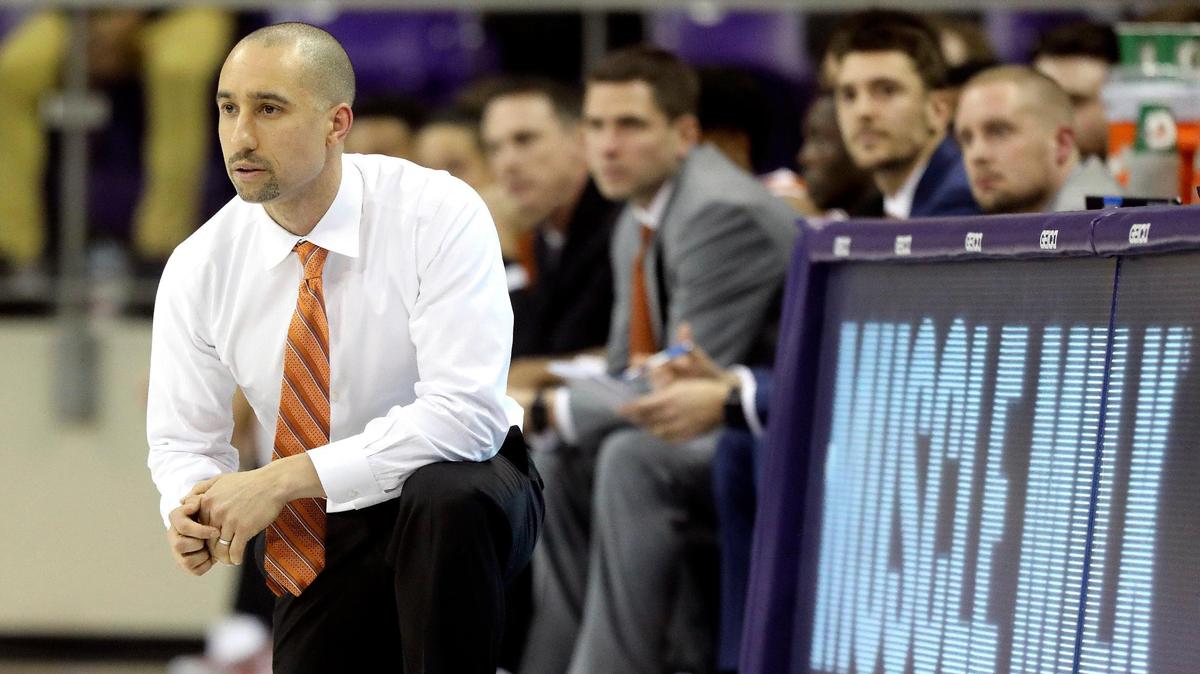 Speculation is rising with Shaka Smart’s job status after a .500 season.