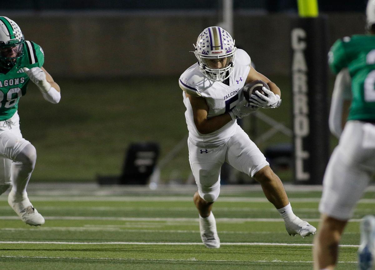 Timber Creek’s Tony Hoagland has room to run during a UIL football game at Dragon Stadium on Friday, Sept. 27, 2024.