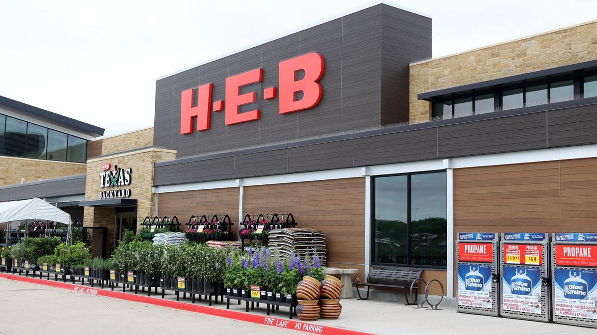 A ribbon cutting ceremony was held for the new Alliance H-E-B on Tuesday, April 9, 2024, in Fort Worth.