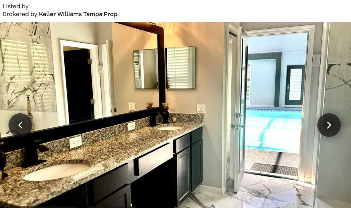 Bathroom and pool area