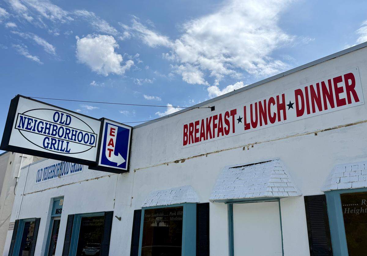 A new sign emphasizes that the Old Neighborhood Grill is open for breakfast, lunch and dinner (except on Sundays).