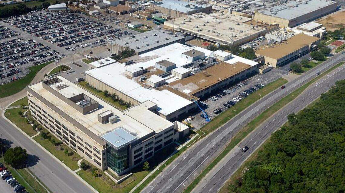 529 helicopters made by Fort Worth’s Bell Textron are grounded after fatal crash