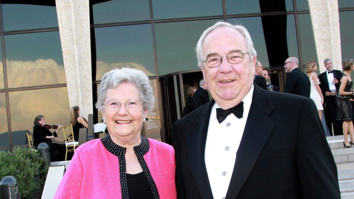 Amon Carter Museum’s 50th Anniversary Gala Amon Carter Museum of American Art: April 30, 2011 L-R: Joan Richardson, John Richardson. ... Photographer: Sharon Corcoran