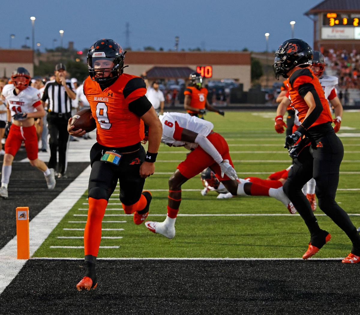 Aledo quarterback Hauss Hejny and the Bearcats will face Killeen Shoemaker in round one.