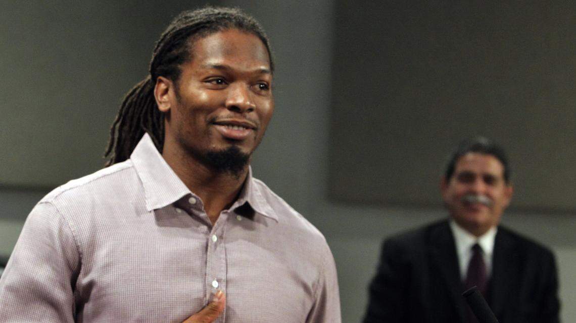 Former Dallas Cowboys running back Marion Barber was found dead on Wednesday. He was 38.