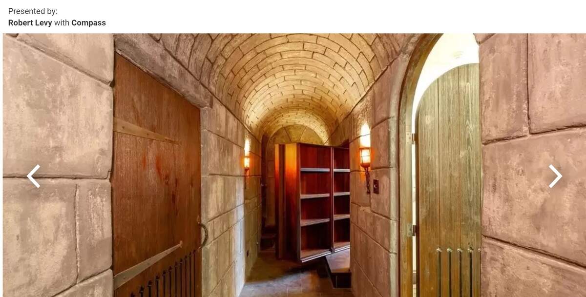 Secret passageway