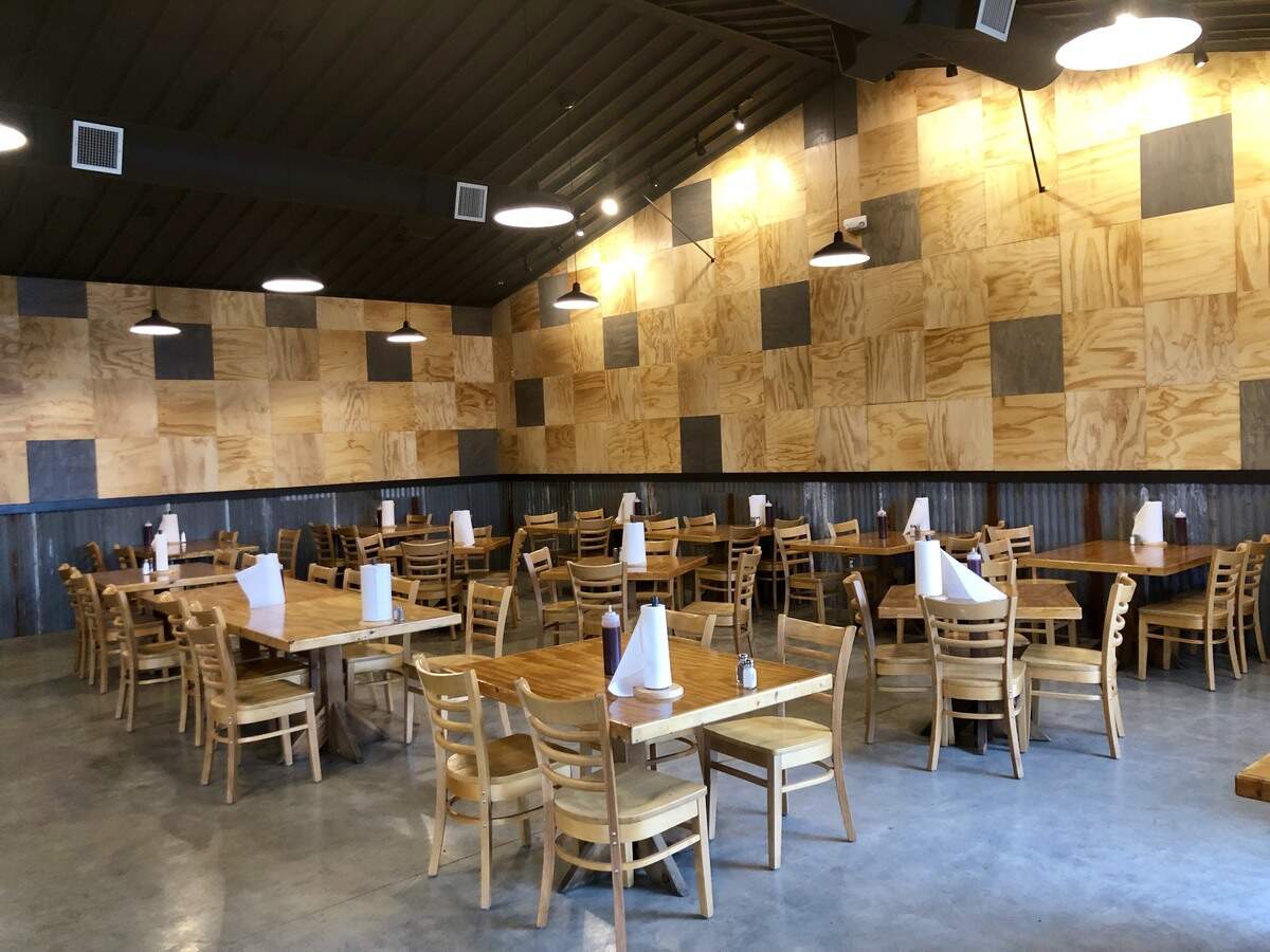 The new 407BBQ has a simple but large dining room.