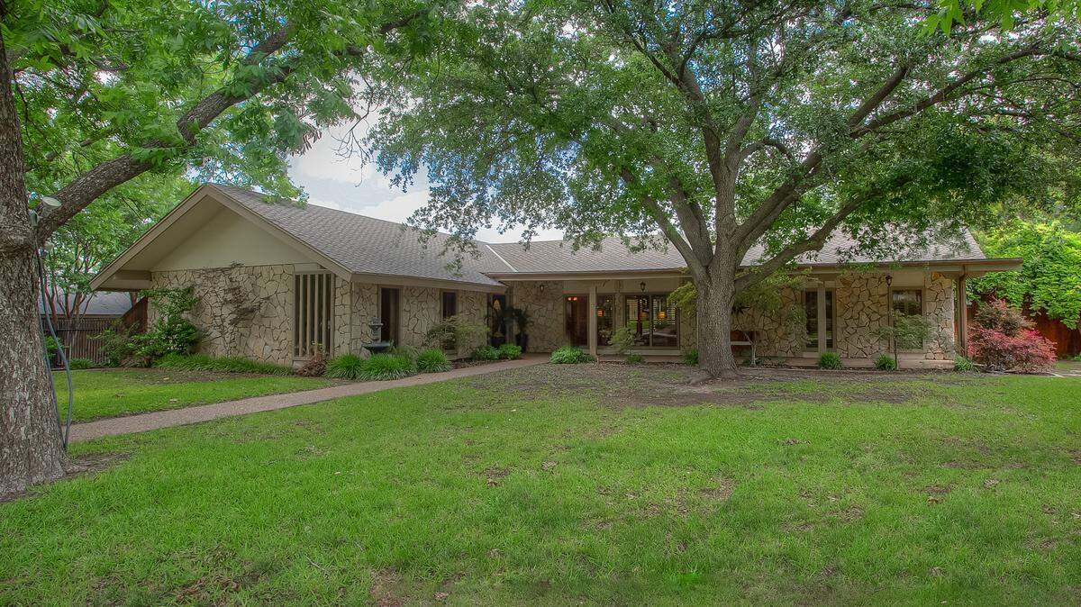 The home at 4163 Sarita Drive is priced $815,000.