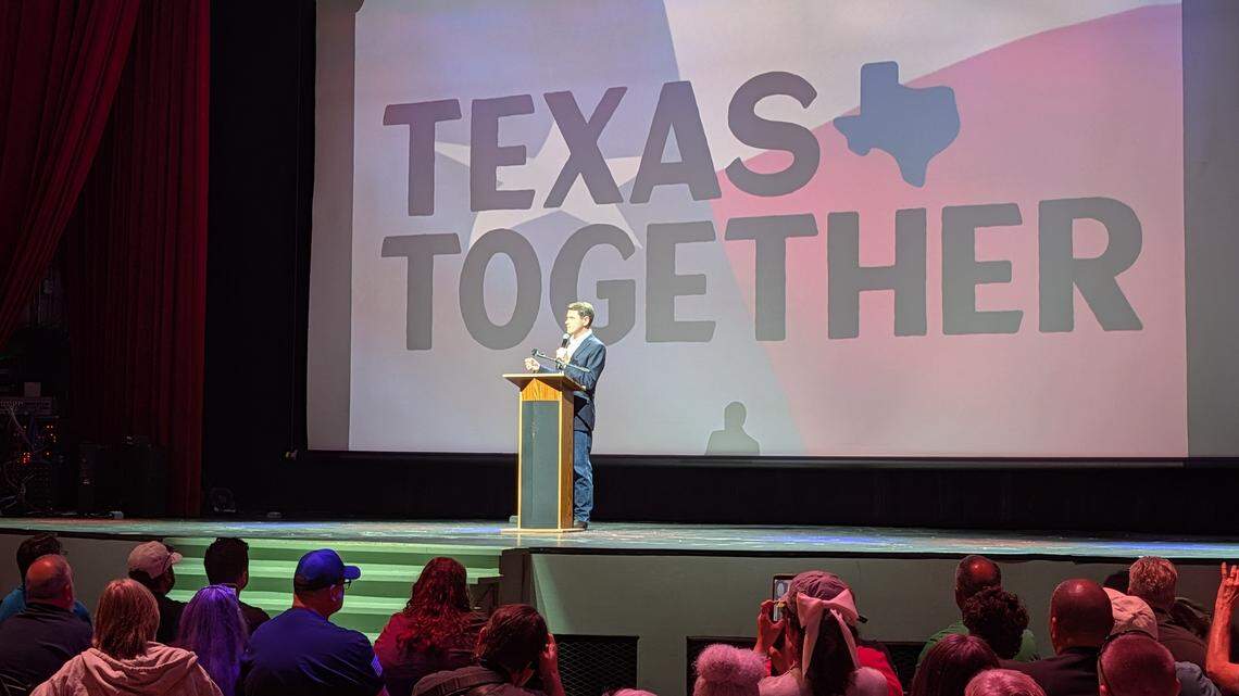 State Rep. James Talarico fires up North Texas Dems at Fort Worth rally