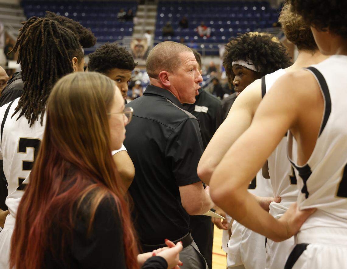 Mansfield head coach Jason Speakes talks to the team during a time out in the first half of a UIL boys basketball game between North Crowley and Mansfield at Mansfield High School in Mansfield, Texas, Tuesday Jan. 20, 2026