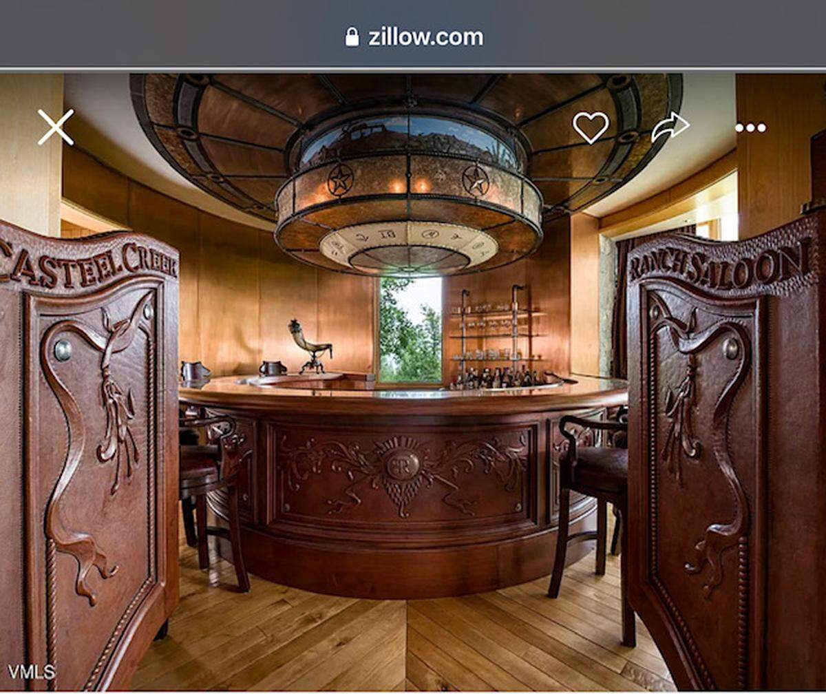 Saloon