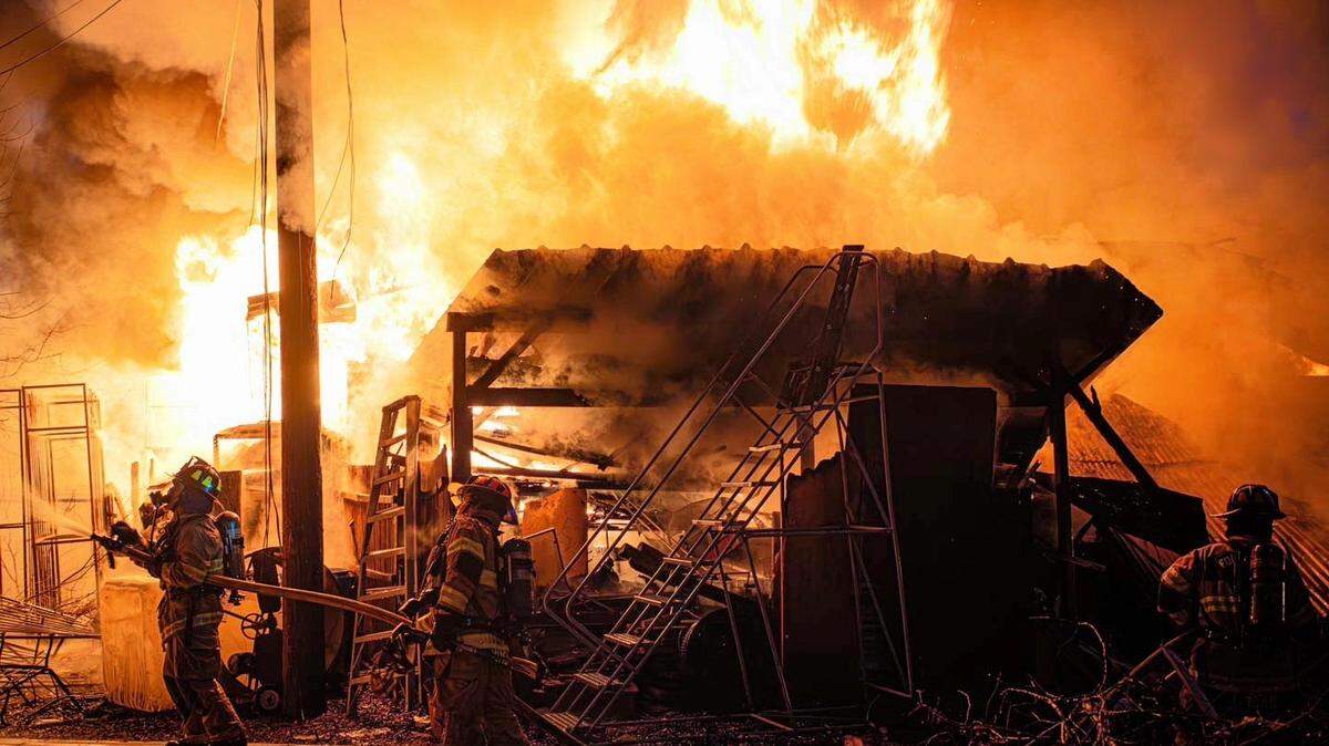 An automotive repair store in southeast Fort Worth collapsed Saturday night, Jan. 31, during a two-alarm fire, the Fort Worth Fire Department said.