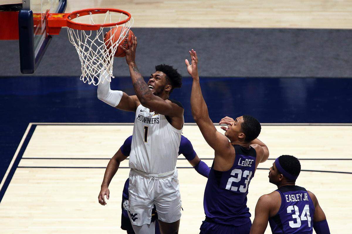 West Virginia big man Derek Culver (1) is a First Team All-Big 12 pick.