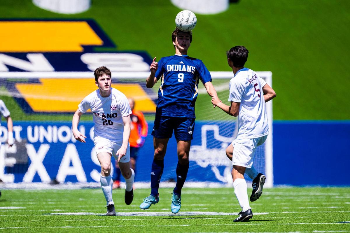 Maddox Mallery (9) uses his head to move the ball during the 6A Regional Final Keller and Plano at McKinney ISD Stadium on April 9th, 2022.