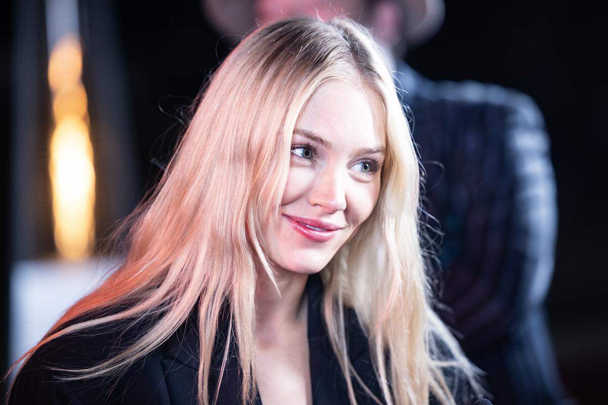 Actress Michelle Randolph arrives on the red carpet for the premiere event of the second season of ‘Landman’ at the Modern Art Museum of Fort Worth on Thursday, Nov. 6, 2025.