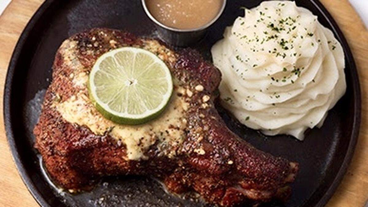 Perry’s “pork chop lunch” special.
