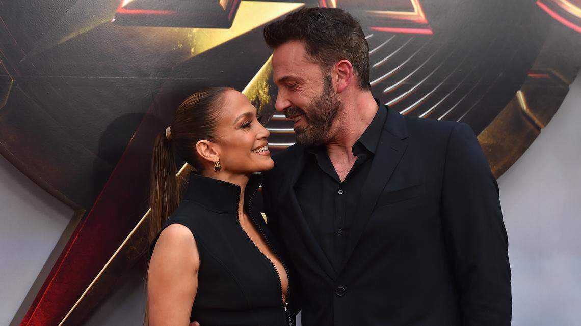 Jennifer Lopez and Ben Affleck leased the 25,000-square-foot mansion before settling in to their new, $61-million home nearby.