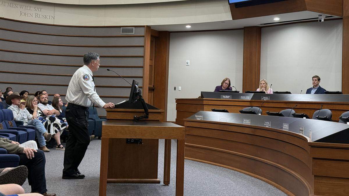 Grapevine Fire Chief Darrell Brown breaks down what the new squad truck will look like and the equipment it will carry at the April 7 city council meeting.