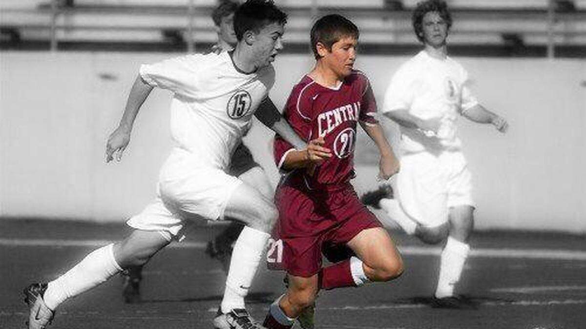 Kyle Fritz, in red, playing for Keller Central High School.
