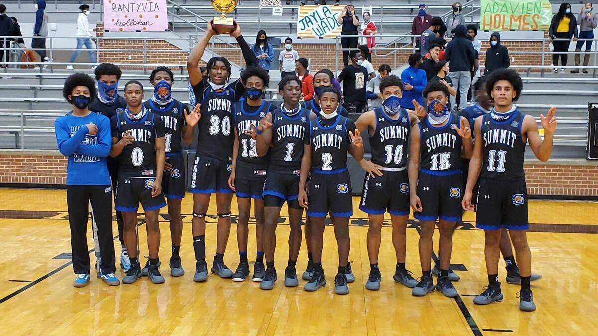 Mansfield Summit is headed to the 5A Region 1 semifinals after taking down district rival Mansfield Legacy, Saturday Feb. 27, 2021 at Mansfield High School.