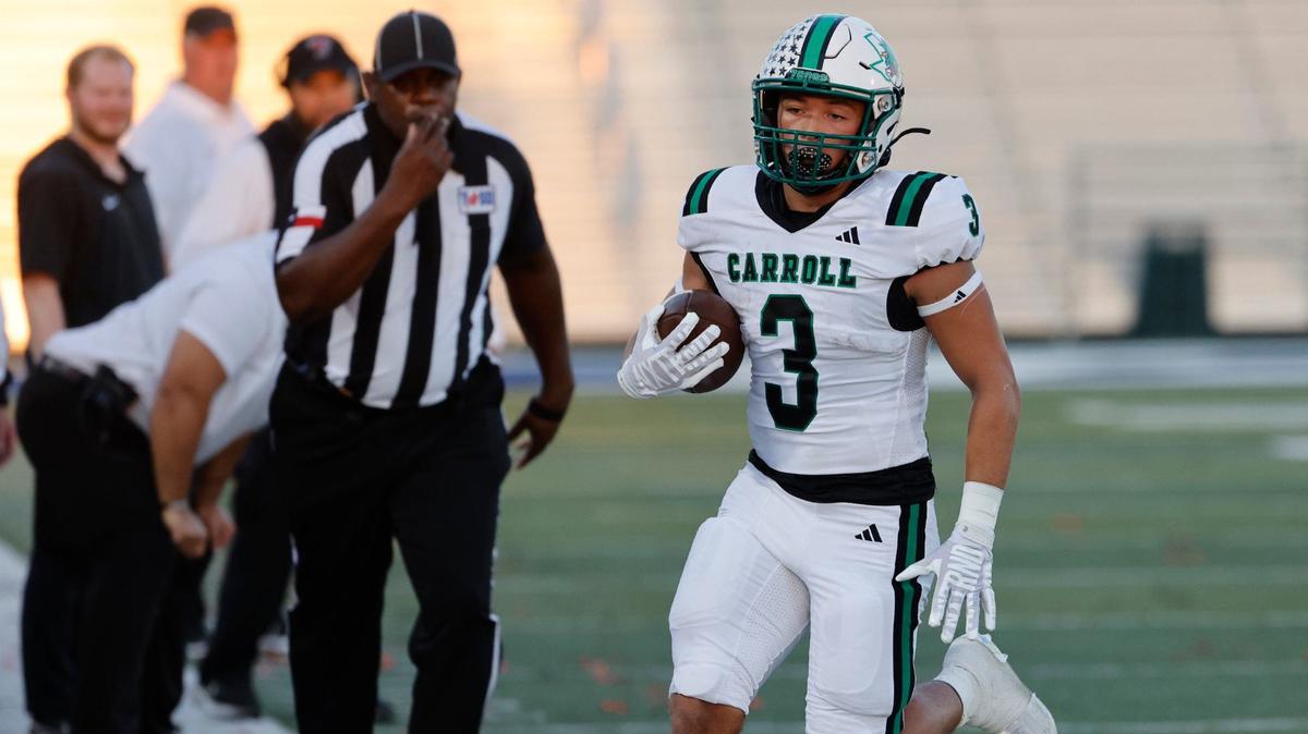 Southlake running back Davis Penn (3) decommit from Baylor.