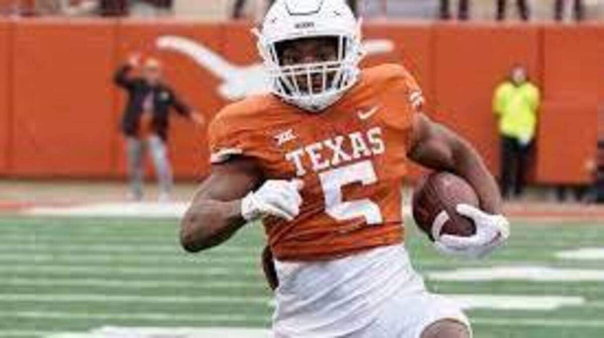 Will Texas star Bijan Robinson fall to the Cowboys, who have the 26th pick in the 2023 NFL Draft. It would satisfy a need.