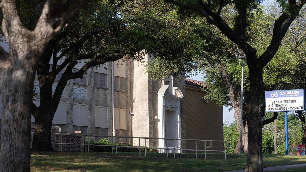 S.S. Dillow Elementary School on Tuesday, April 22, 2025. The Fort Worth ISD school board voted to close the school for the 2025-26 school year after discovering foundational issues stemming from a water leak.