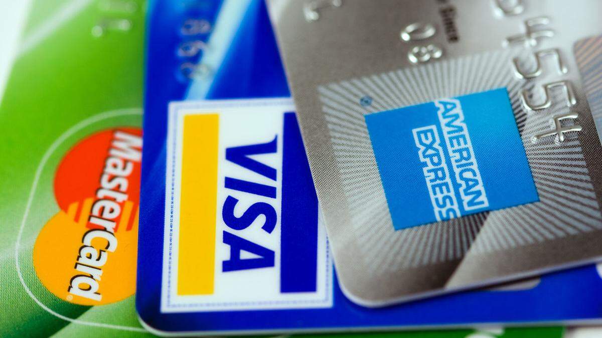 Thousands of credit cards were potentially compromised in a hotel room purchasing scheme worth $250,000, according to federal court documents.