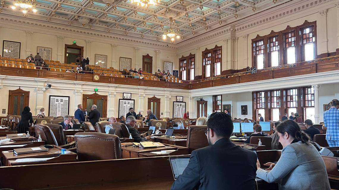 Drag queens, Dumpster fires: If you’re not watching Texas politics, you’re missing out | Opinion