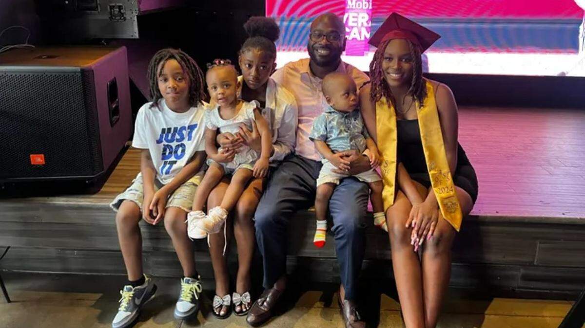 Lee Douglas, a 36-year-old Fort Worth father of five, had been hospitalized since he was shot on May 30. He died June 11 at JPS Hospital.