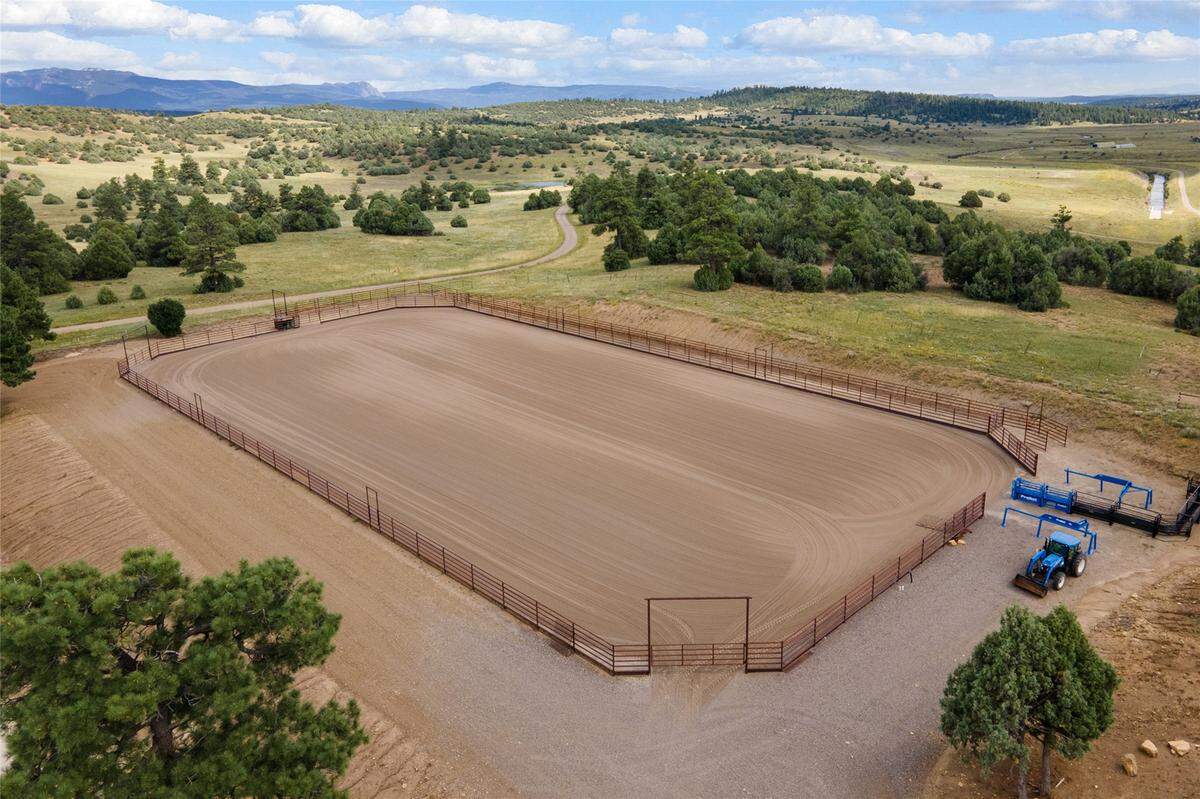 Horse corral