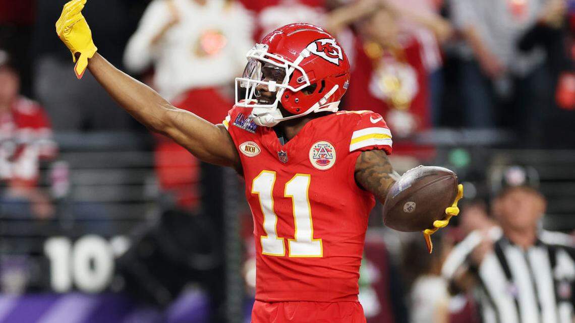 Cowboys sign two-time Super Bowl-winning wide receiver, two others after draft