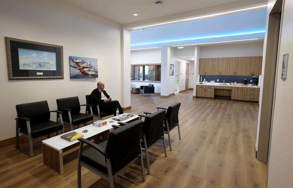 The Granbury Regional Airport’s new 4,000-square-foot terminal offers a pilot’s lounge.