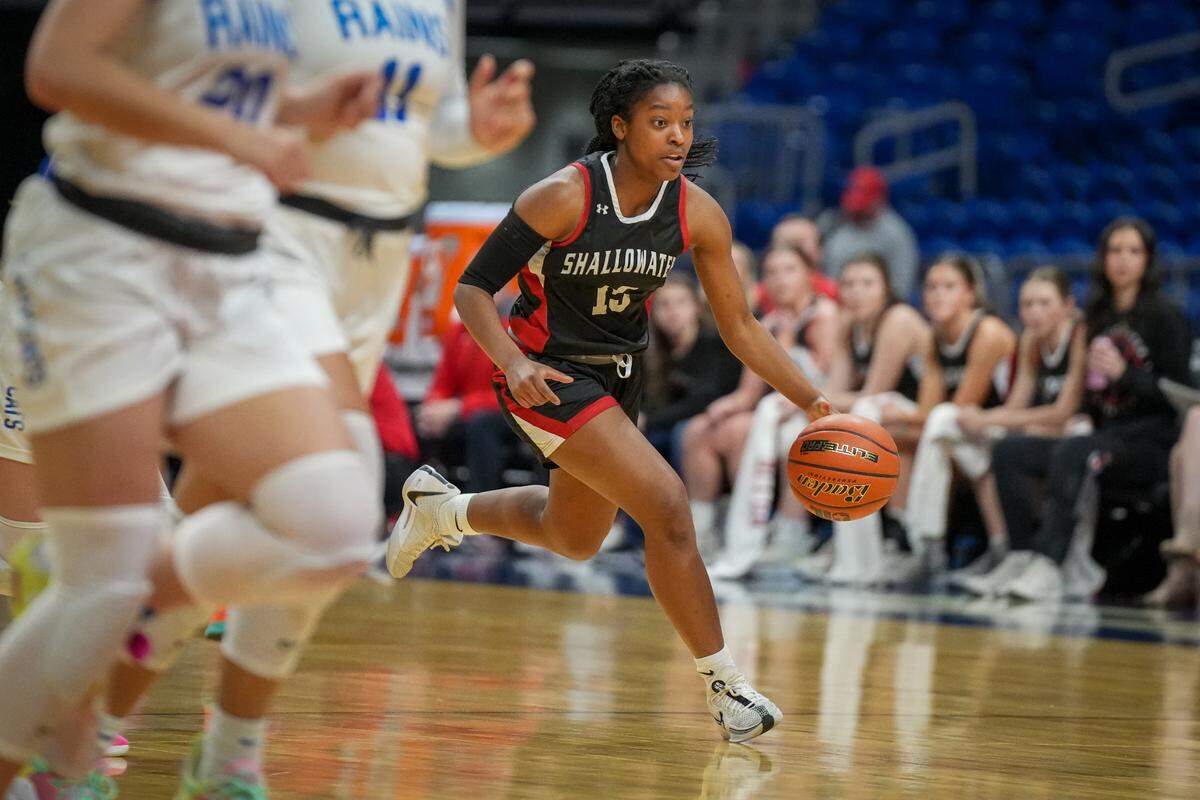 Shallowater’s Keelie Williams moves up court against Emory Rains in a Class 3A state semifinal on Thursday, February 29, 2024 at the Alamodome in San Antonio, Texas. Shallowater downed No. 3 Rains 59-47.