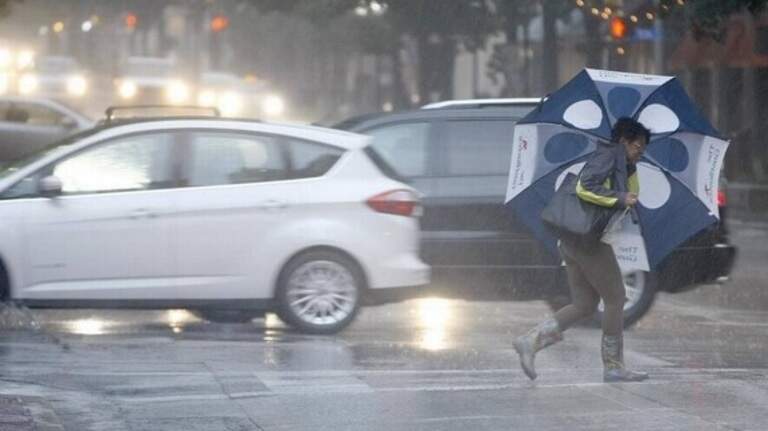 Cold front will bring damaging winds, heavy rain to Charlotte area, forecasters say