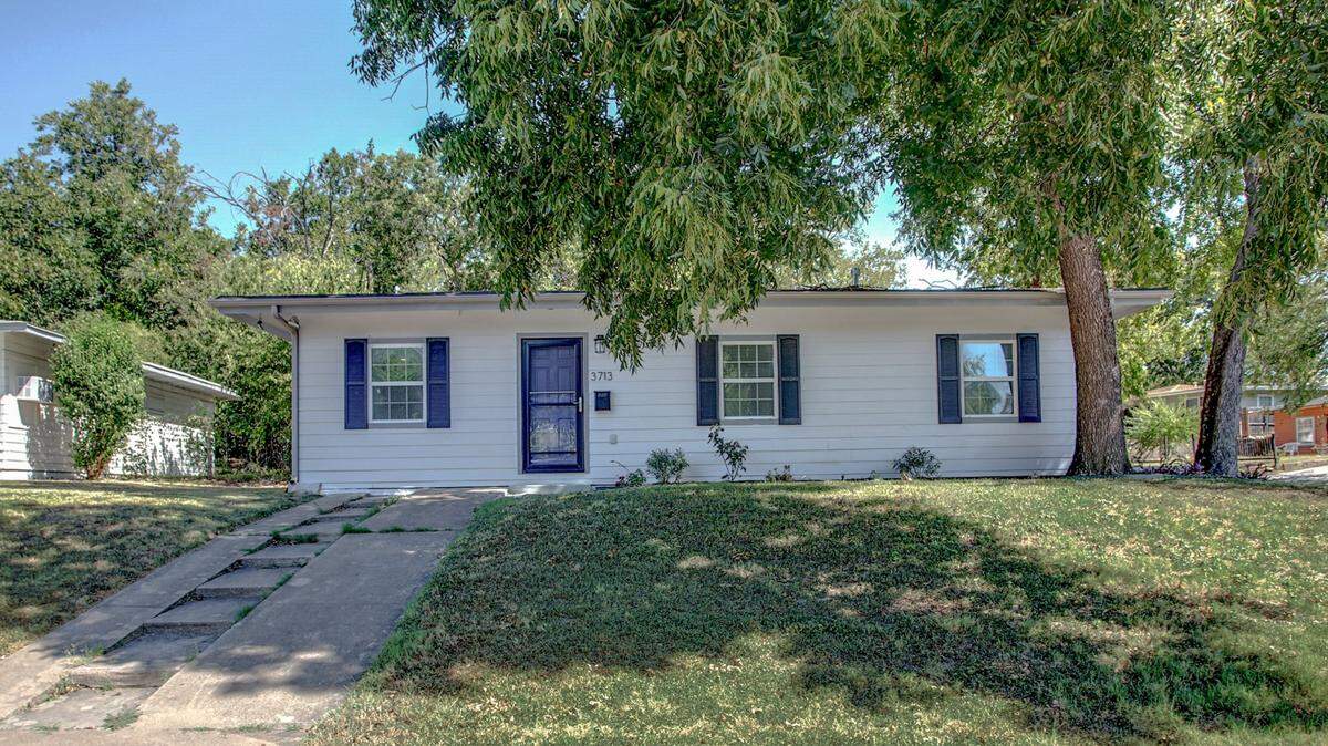 The home at 3713 Ashland Avenue is open Sunday, January 19 from 2 to 4 p.m.