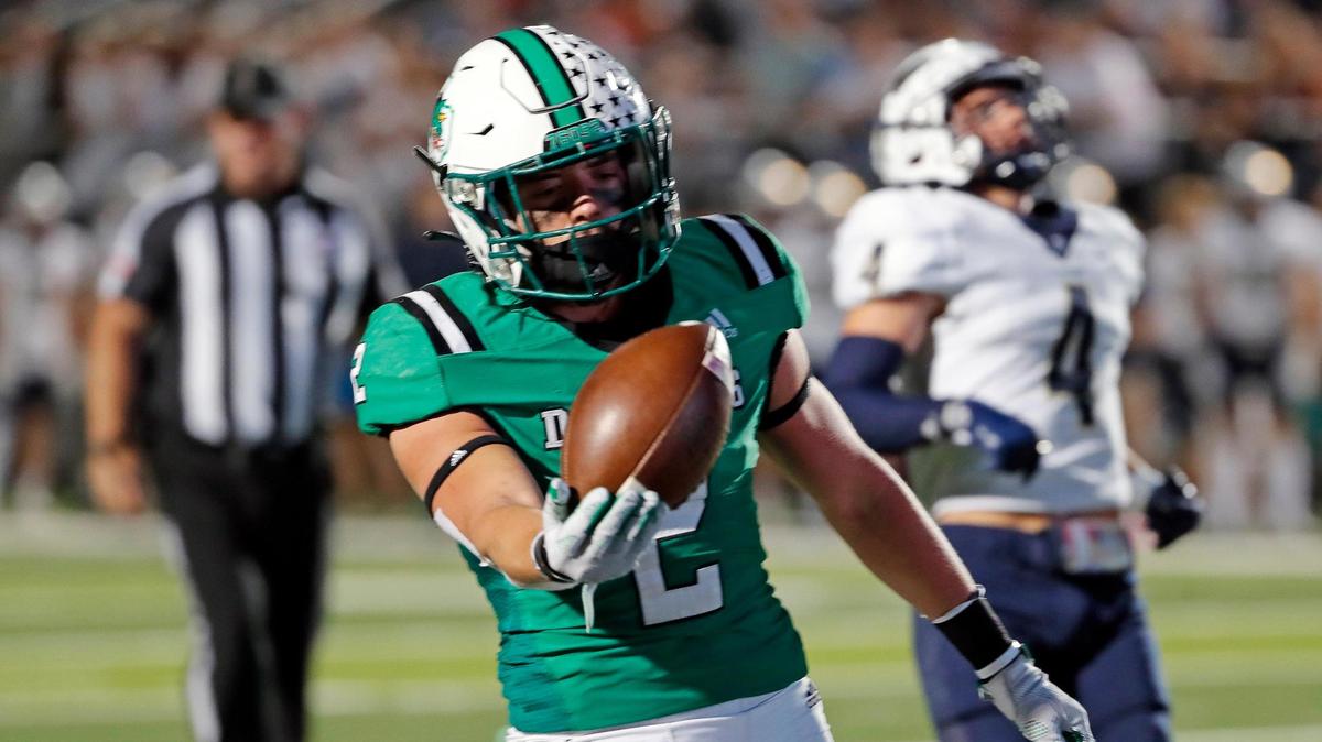 Southlake Carroll running back Owen Allen (2) had three TDs vs Keller in Week 7.