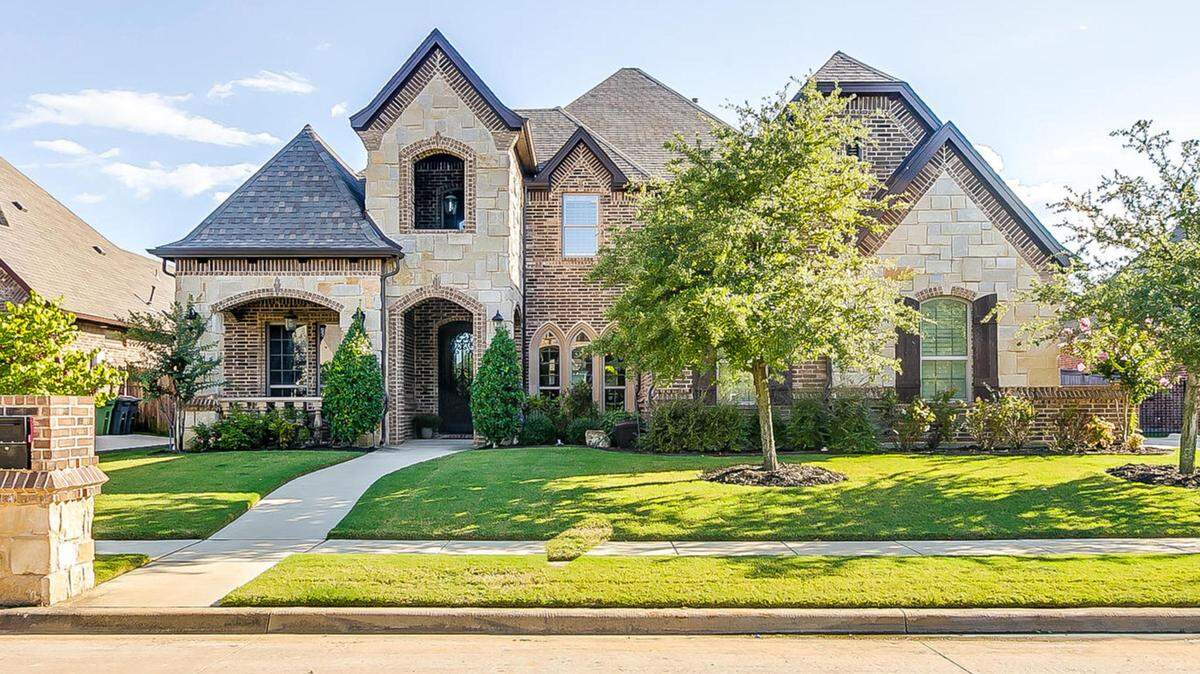 The home at 8952 Glendara Drive is priced $585,000.